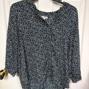 Jachs Women's Black and White Blouse